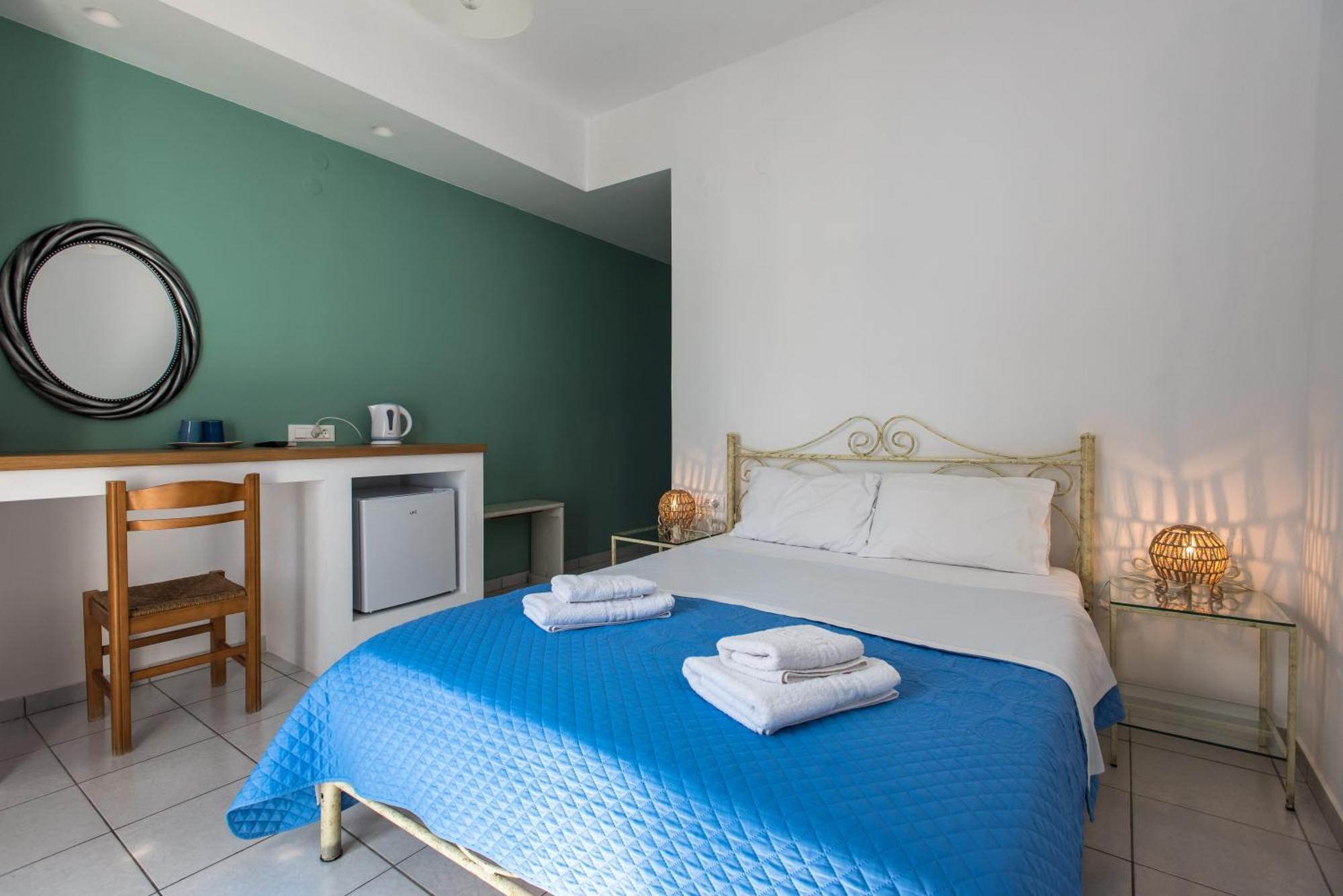 V-Rooms In Milos Cyclades 阿波罗尼亚 外观 照片
